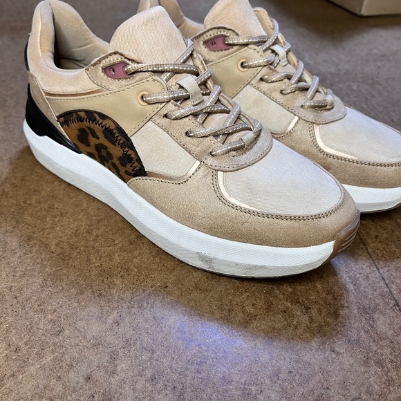 Zara animal print sneakers - Picture 2 of 7